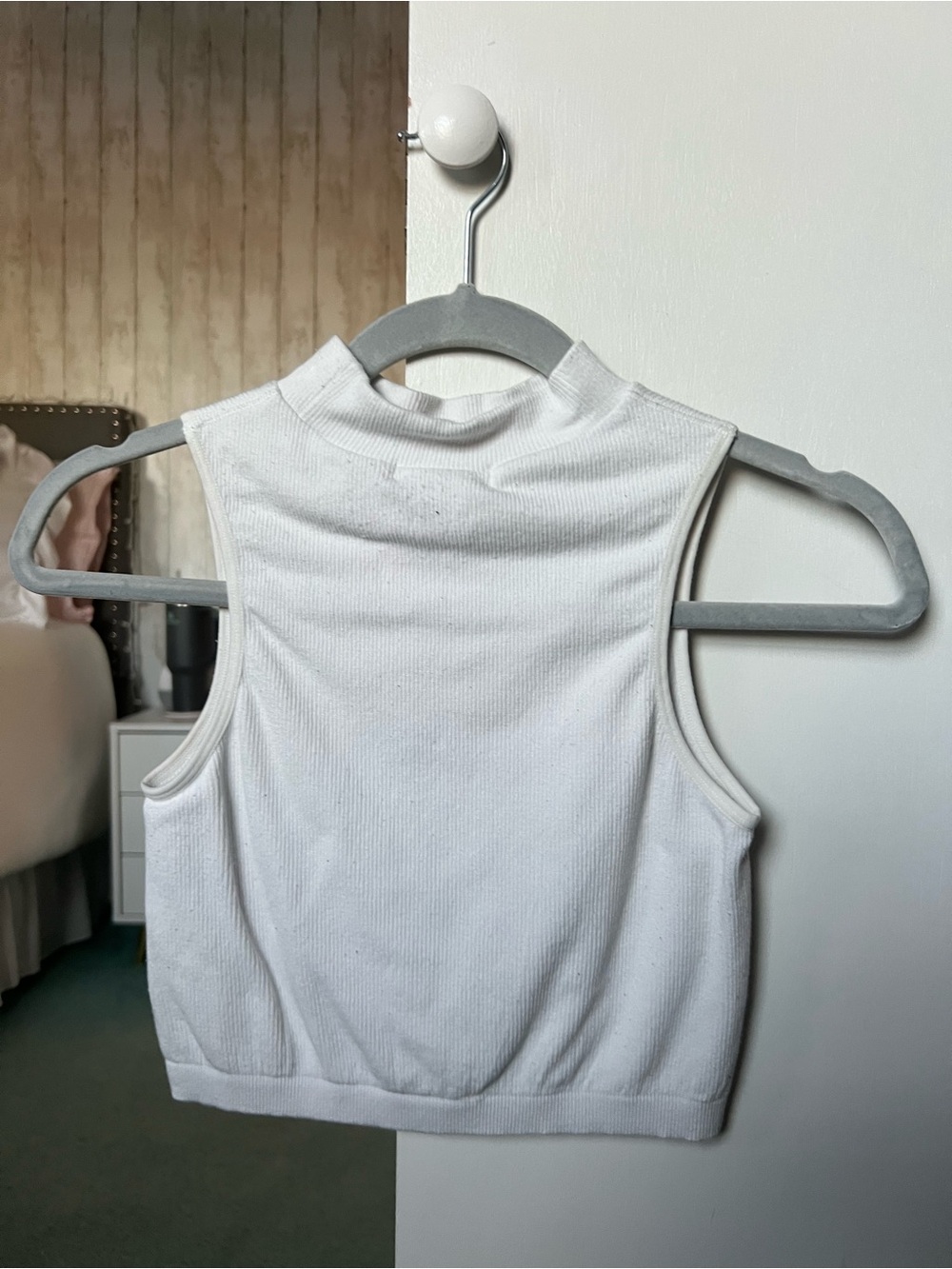 Mockneck - Picture 2 of 3